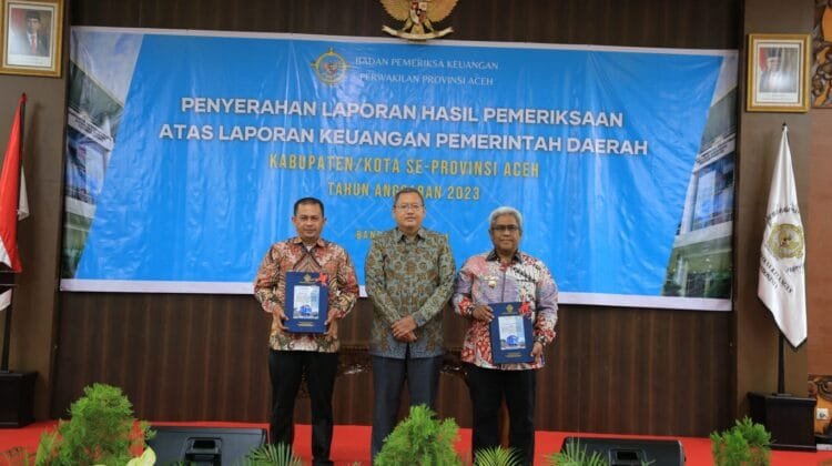 Pj Bupati Aceh Utara Mahyuzar Terima WTP ke-9 dari BPK RI