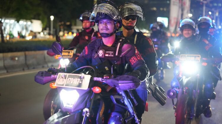 Jaga Kondusifitas Jelang Pilkada Polda Metro Jaya Gelar Patroli
