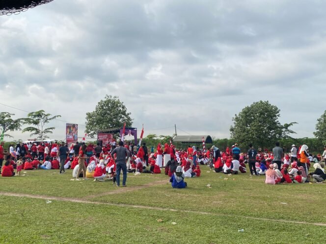 
					Keamanan Terjaga: Kapolres Batu Bara Pantau Langsung Senam Bogem di Indrapura