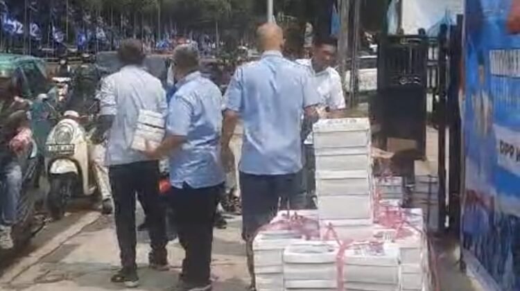 Kepedulian Sosial Ndaru Berbagi Beras dan Makan Bergizi Gratis