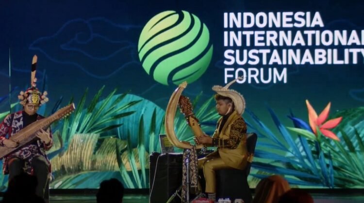 Gala Dinner Penuh Inspirasi Mewarnai Event International Sustainability Forum 2024