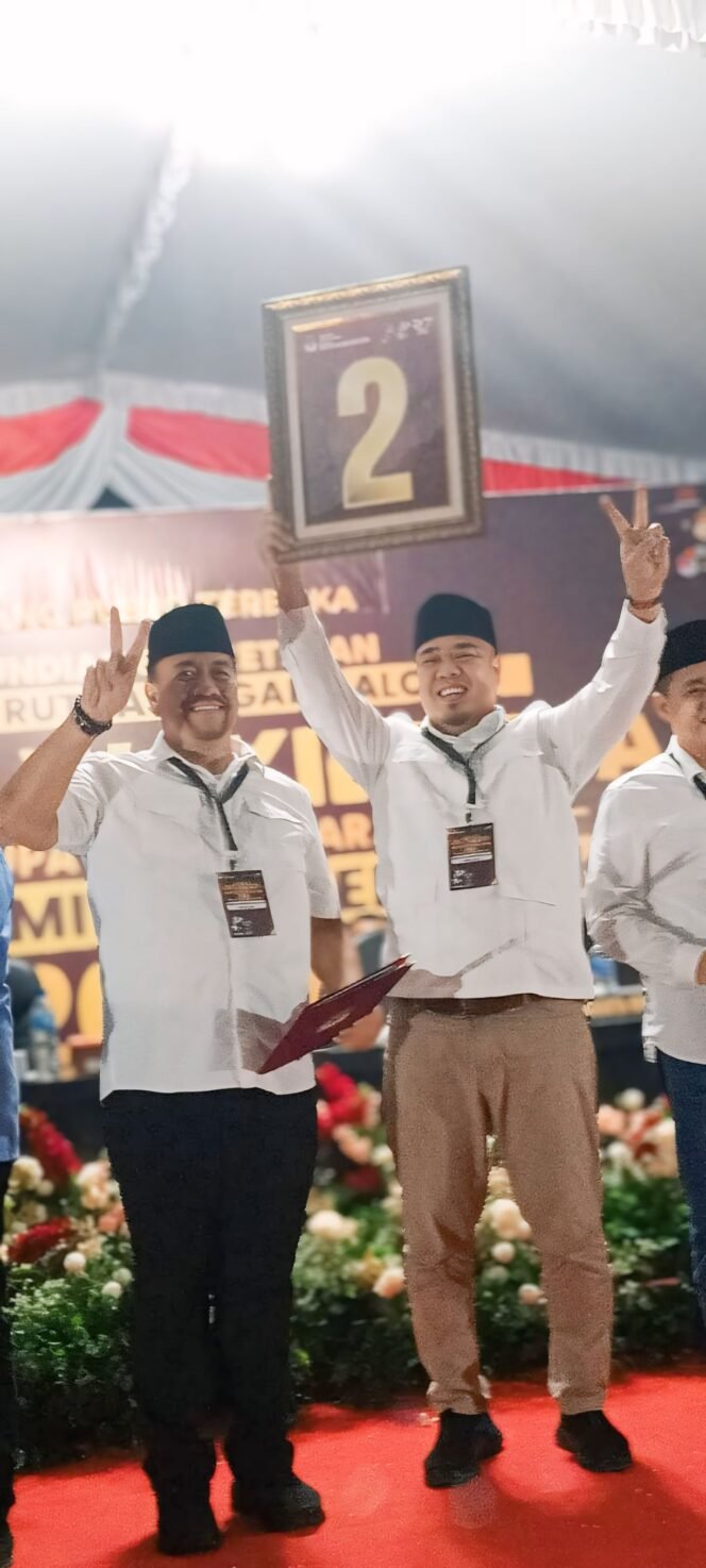 
					Pencabutan Nomor Undian Pilkada Batubara: Baharuddin Siagian dan Syafrizal Raih Nomor Urut 2