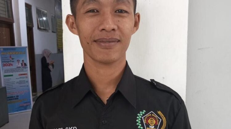 Azhari, wartawan harianpaparazzi.com yang juga anggota PWI Aceh Tenggara. (harianpaparazzi.com/dok)