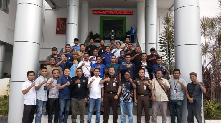 Jalin Keakraban, Kejari Aceh Tenggara Gelar Coffee Morning Bersama Wartawan