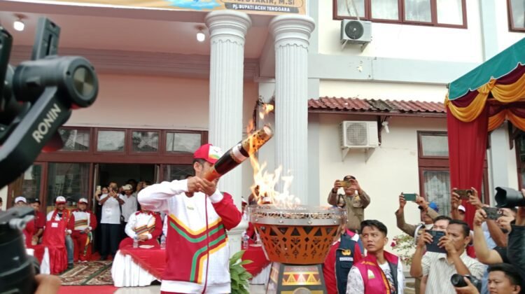 Kirab Api PON XXI di Aceh Tenggara, Antusias Masyarakat Luar Biasa 