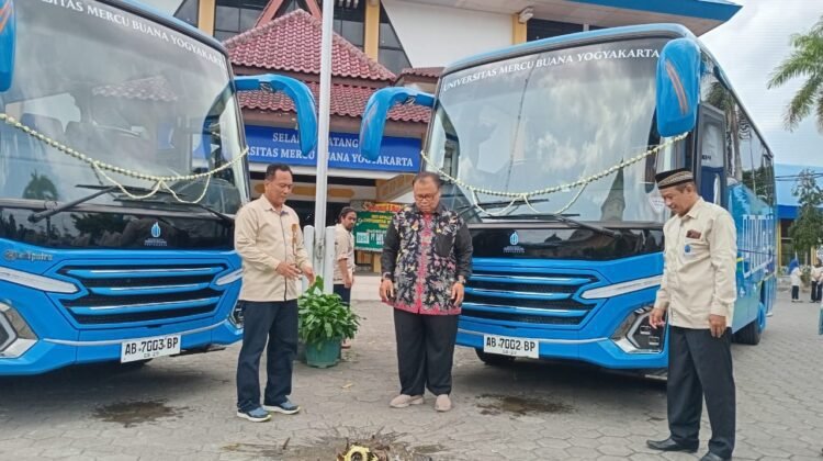 UMBY Launching Bus Kampus dan Resmikan Ruang Teater