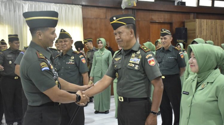 Sebanyak 862 Prajurit Jajaran Korem 072/Pamungkas Naik Pangkat Periode 1 Oktober 2024