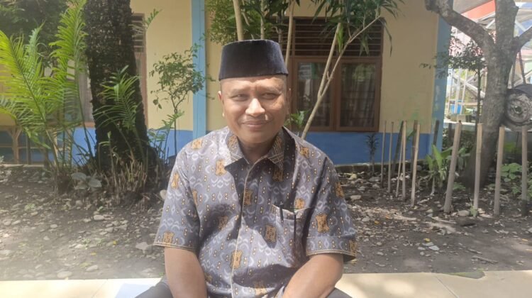 Kepala Sekolah SMA 1 Lawe Sigala-Gala, Yuslan Effendi. (Ist)