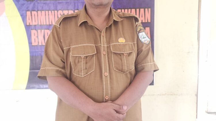 Plt Kadis BKPSDM, Syafarudin.