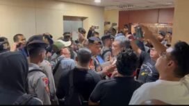 Foto-foto tangkapan layar yang diunggah ke jaringan medsos memperlihatkan kondisi rusuh di Kantor PWI Pusat, Jakarta, Selasa, 1 Oktober 2024. (Dok PWI Aceh)