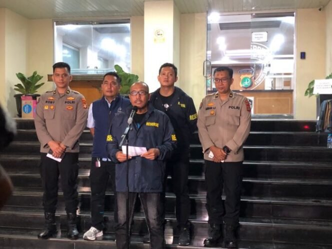 
					Polisi Kembali Tangkap 3 DPO Kasus Judi Online Komdigi, Total 22 Tersangka Diamankan