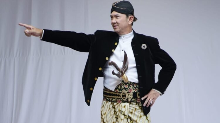 Pagelaran Kethoprak Retno Kencana Menghadirkan Ahok, Yudo Margono, Inayah Wahid