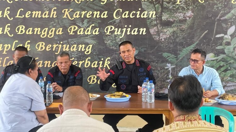 Dukung Ketahanan Pangan, Brimob Polri Siapkan 5 Ha Lahan, Tanam Jagung Bersama Warga Karawang Timur