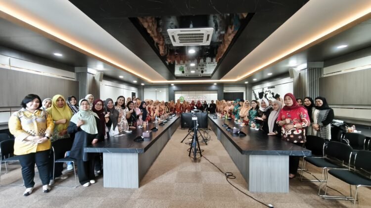 DWP Dinas PUPR & PERA Kaltim Peringati HUT Ke-25, Menggelar Seminar Kewirausahaan “Mengubah Passion Menjadi Profit”