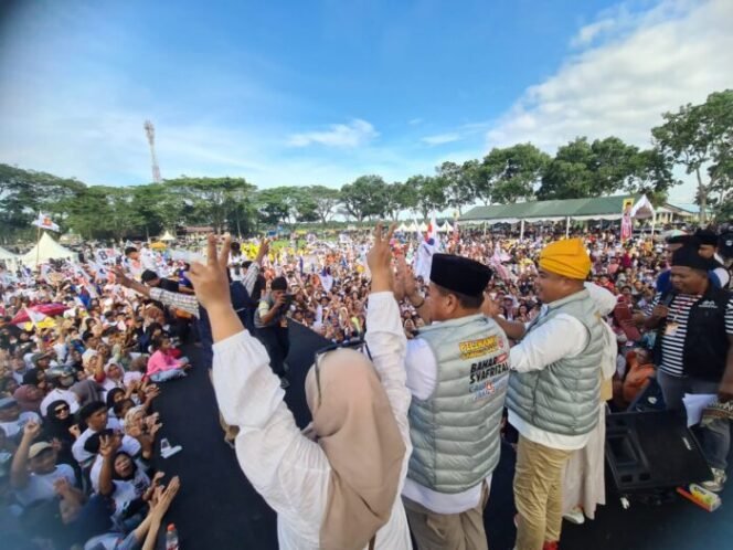 
					Lautan Manusia Banjiri Lapangan Dolok Pop, Dukungan Penuh untuk Baharuddin Siagian