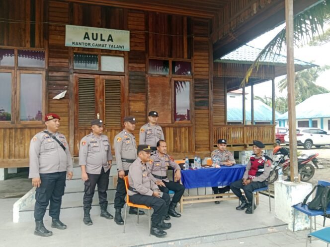 
					Patroli Samapta Polres Batu Bara Pastikan Keamanan Distribusi Logistik Pilkada