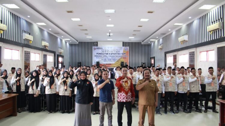 Komisioner Panwaslih bersama 441 PTPS di Opprom sekdakab Aceh Tenggara