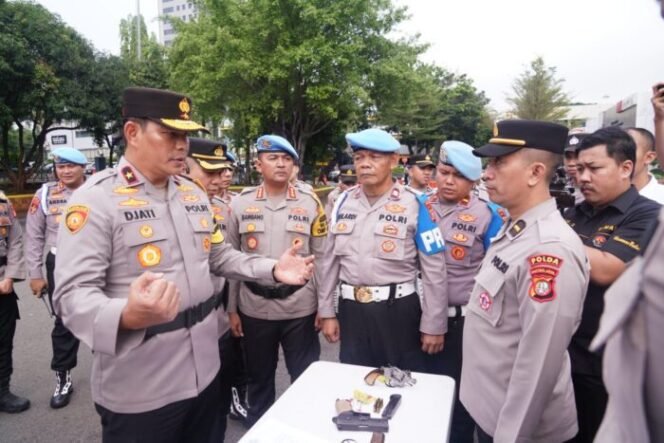 
					Wakapolda Metro Jaya Pimpin Apel Pemeriksaan Senpi untuk Cegah Penyalahgunaan