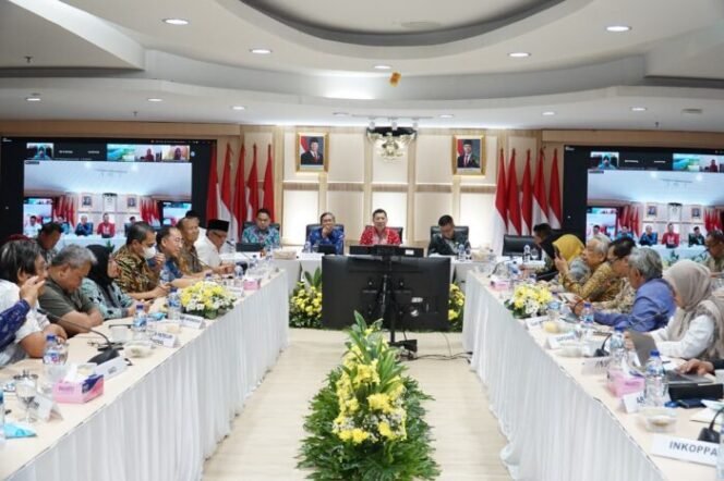 
					Pemerintah Berkomitmen Menjaga Kestabilan Harga dan Distribusi Pangan