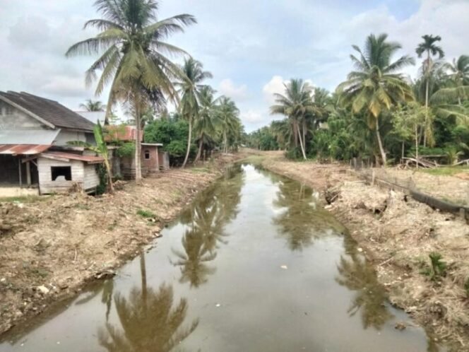 
					KPA Proyek Normalisasi Alue Masyiek Bantah Dipanggil Jaksa, Indikasi Dugaan Ketidakwajaran Muncul