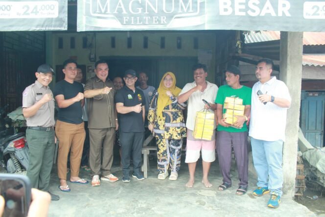 
					Taufik Tinjau Lokasi dan Dialog Bersama Masyarakat Korban Banjir