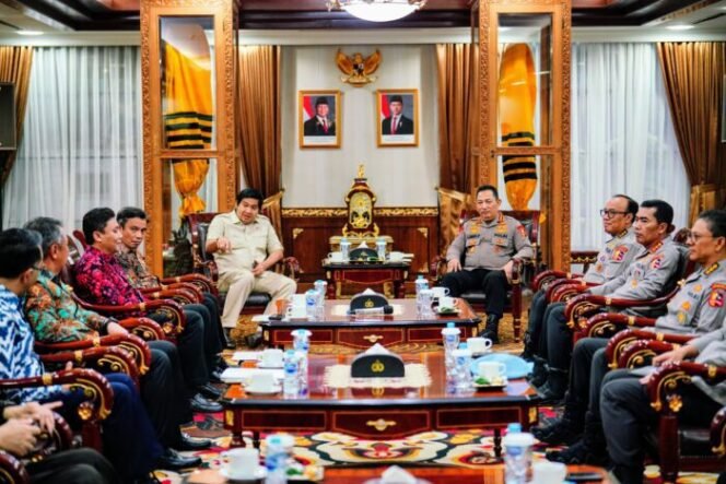 
					Kapolri dan Menteri Perumahan Bahas Program Pembangunan 3 Juta Rumah