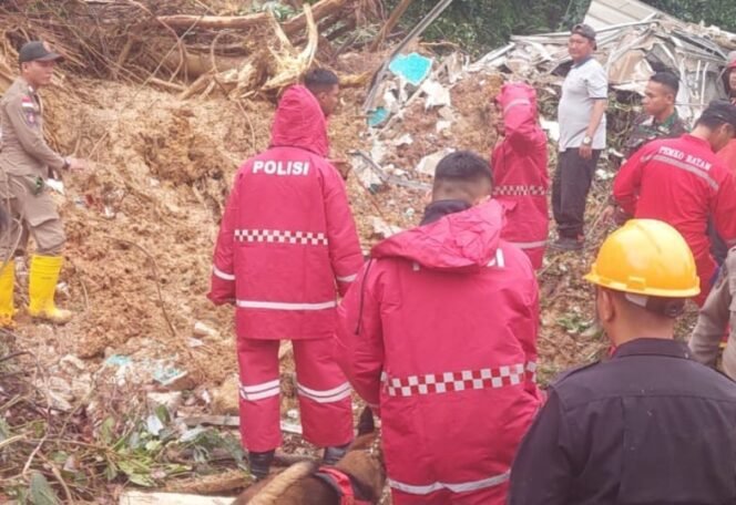 
					Respon Cepat Polda Kepri Evakuasi Bencana Alam Tanah Longsor