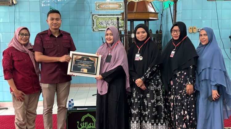 Warga Binaan Rutan Samarinda Dapat Sentuhan Spiritual dari Dharma Wanita PUPR dan PERA Kaltim