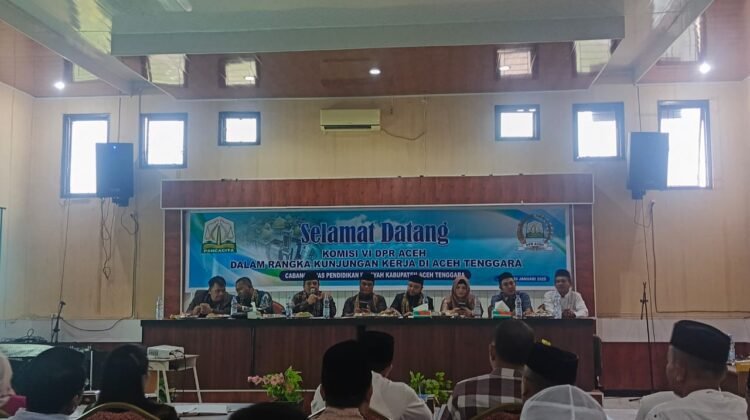 Anggota Komisi VI DPR Aceh Dapil 8 (Aceh Tenggara- Gayo Lues), M Hatta Bulkaini Skd, melakukan kunjungan kerja ke Aceh Tenggara.