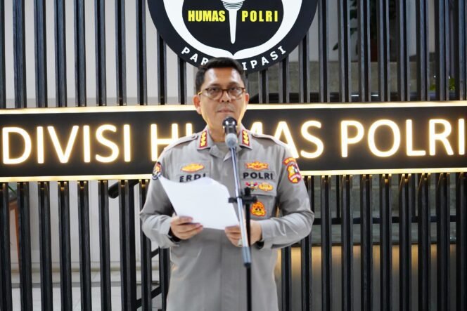 
					Divhumas Polri Ungkap Perkembangan Lanjutan Sidang KKEP Kasus DWP 2024