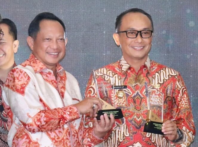 
					7 Bulan Prof Zudan Jabat Pj Gubernur, Pemprov Sulsel Raih 32 Penghargaan Tingkat Nasional