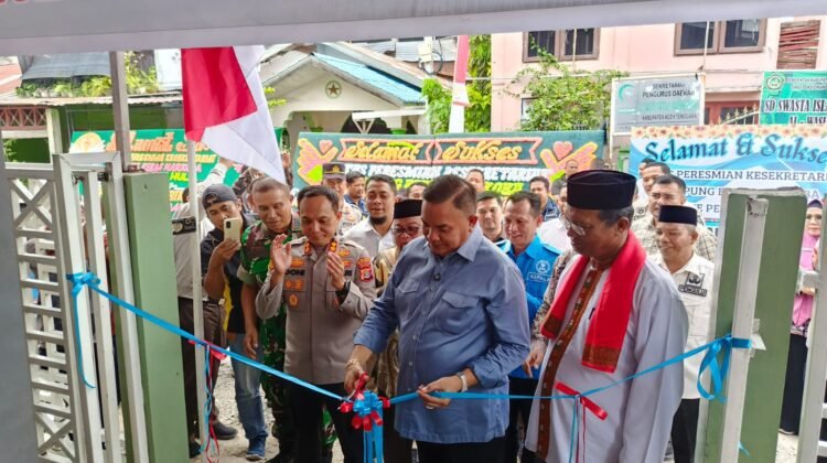 Kapolres dan Bupati Terpilih Launching Kampung Bebas Narkoba di Perapat Hulu
