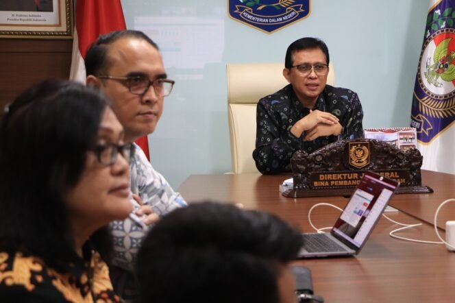 
					Kemendagri Tekankan Penertiban Perlintasan Sebidang Kereta Api untuk Kurangi Risiko Kecelakaan