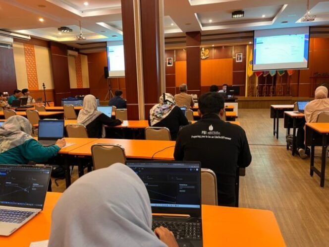 
					Tingkatkan Kualitas Penelitian, UMBY Luncurkan SIMPELMAS 2.0