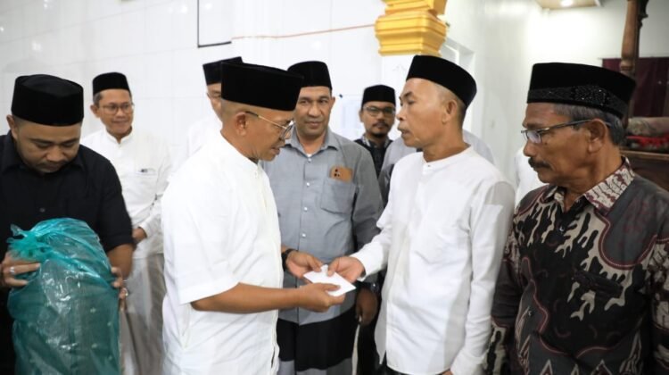 Tim Safari Ramadhan Bupati Aceh Utara Kunjungi Masjid Baitut Taqwa Lapang