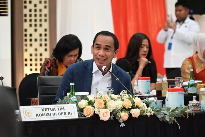 
					Anggota Komisi III DPR Apresiasi Kerja Polri Kawal Kelancaran Mudik Lebaran