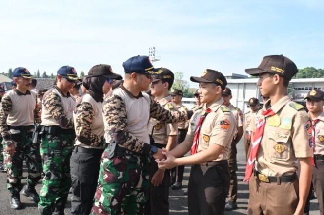 
					Lanud Husein Sastranegara Bentuk Karakter Generasi Muda Melalui Pelatihan Baris-Berbaris