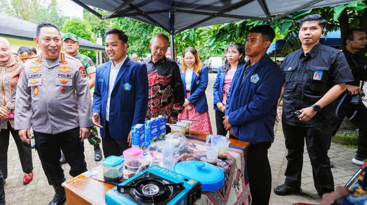 Kapolri Ajak Mahasiswa Jaga Persatuan hingga Dukung Program Pemerintah