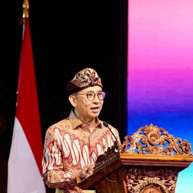 
					DPN HKTI Dukung Pemerintah Hadapi “Tarif Trump”, Fadli Zon: Petani Harus Dilindungi