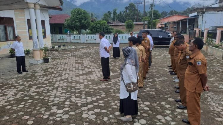 Camat Deleng Pokhkisen Gelar Apel Perdana Pasca Libur Idul Fitri