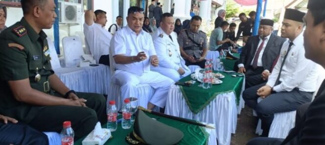 
					Bupati Aceh Tenggara, Salim Fakhry
