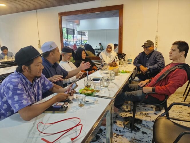 
					Puluhan Warga Langsa Mengaku Rugi Puluhan milyar Akibat Transaksi Emas