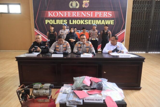 
					Bom Molotov Menyasar Rumah Sewa, Dua Preman Ditangkap, Satu Masih Buron