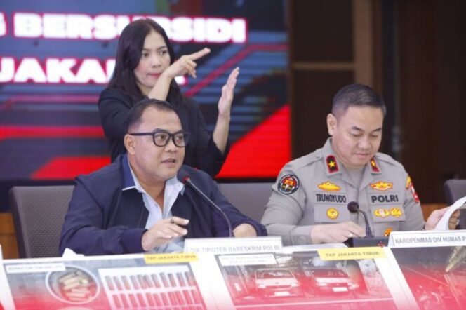 
					Bareskrim Polri Bongkar Sindikat Oplosan Gas Subsidi di Jakarta, Negara Rugi Rp16,8 Miliar