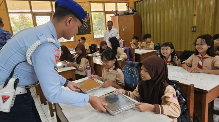 Danlanud Husein Sastranegara: Program Makan Siang Bergizi Terpenuhi Dapat Mencetak Generasi Penerus Bangsa