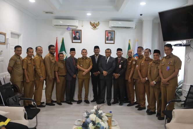 
					Wali Kota Lhokseumawe Susun Ulang Formasi: Percepat Layanan, Kunci Loyalitas