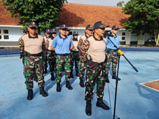 
					Saka Dirgantara Lanud Husein Sastranegara Laksanakan Kegiatan Psikologi Lapangan Membentuk Mental, Disiplin, dan Ketahanan Pribadi