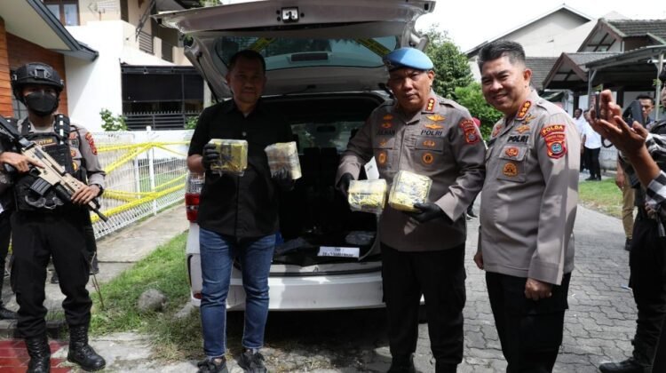 Polda Sumut Gagalkan Peredaran 100 Kg Sabu Dalam Bungkus Kopi, Empat Tersangka dan Dua DPO Terlibat