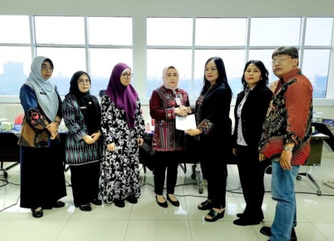 
					RSUD Tarakan Minta Maaf dan Skorsing dr. Diah dalam kasus Kematian Pasien Johanes