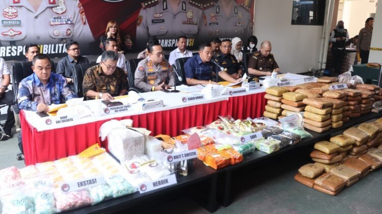 Polda Metro Jaya Tangkap 1.672 Tersangka Dan Sita 321,5 Kg Narkoba Jelang Hari Bhayangkara Ke-79